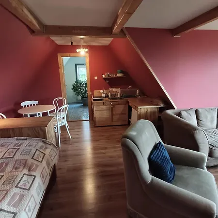Kitajowka Apartment *